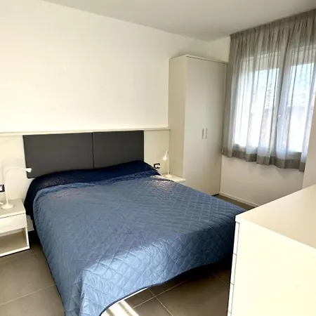 Near With Pool Access *