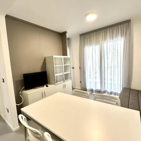 Near With Pool Access Apartment Bibione