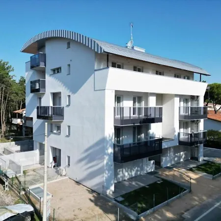 Apartment Near With Pool Access Bibione